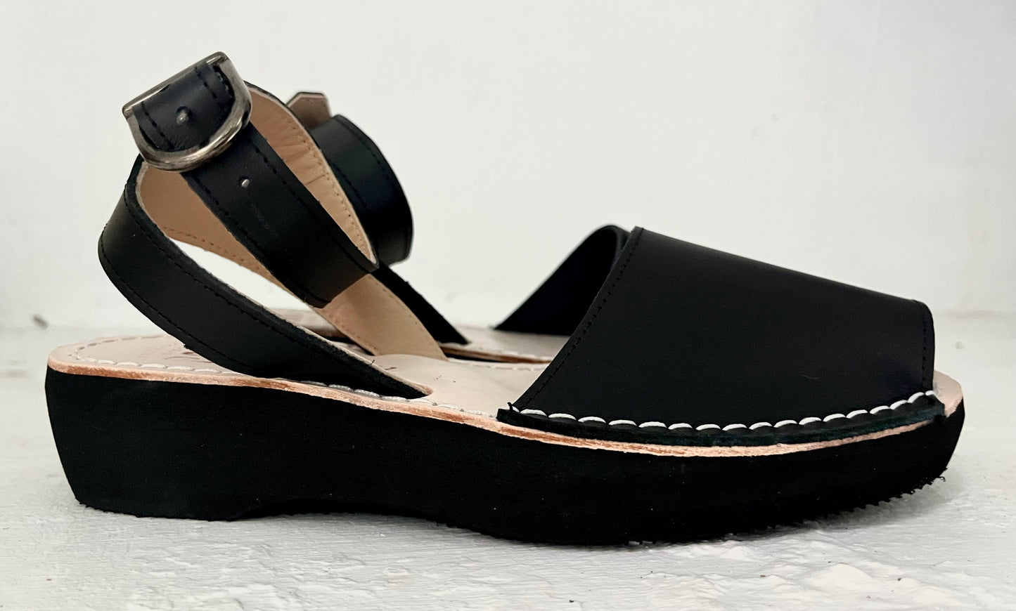 The Platform Strap. Black