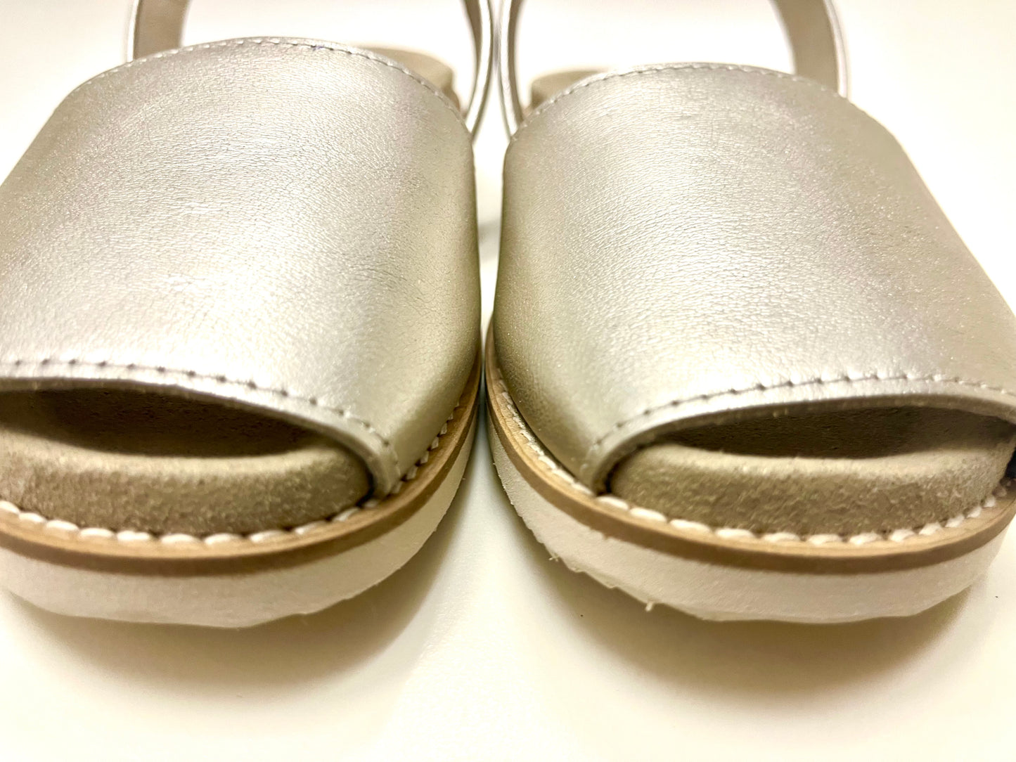 The Classic. Anatomic. Platinum