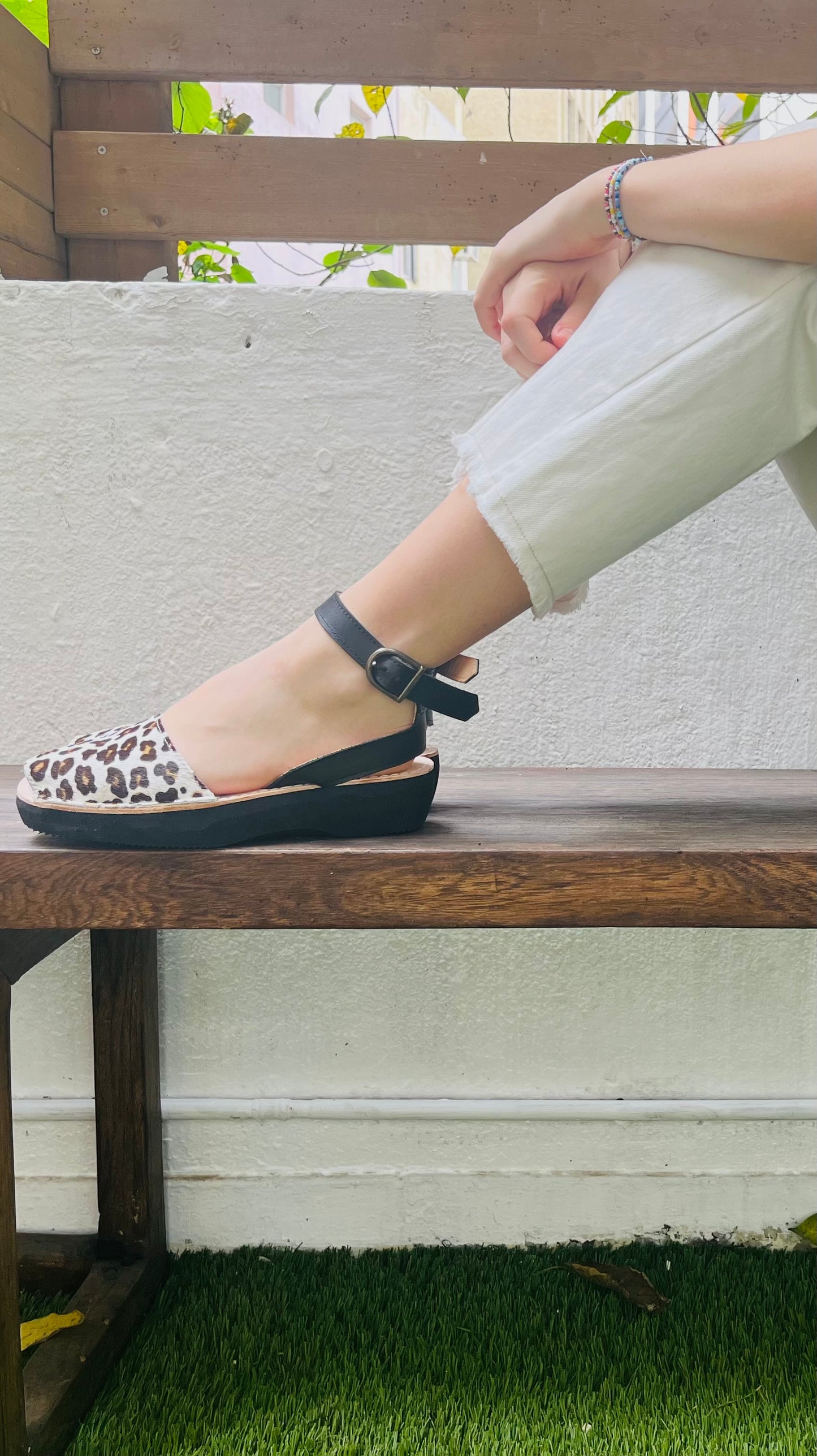 The Strap Platform. Leopard