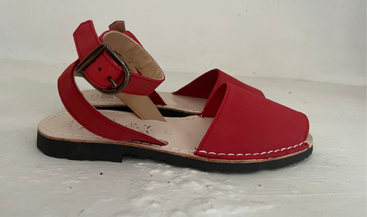 The Strap. Red