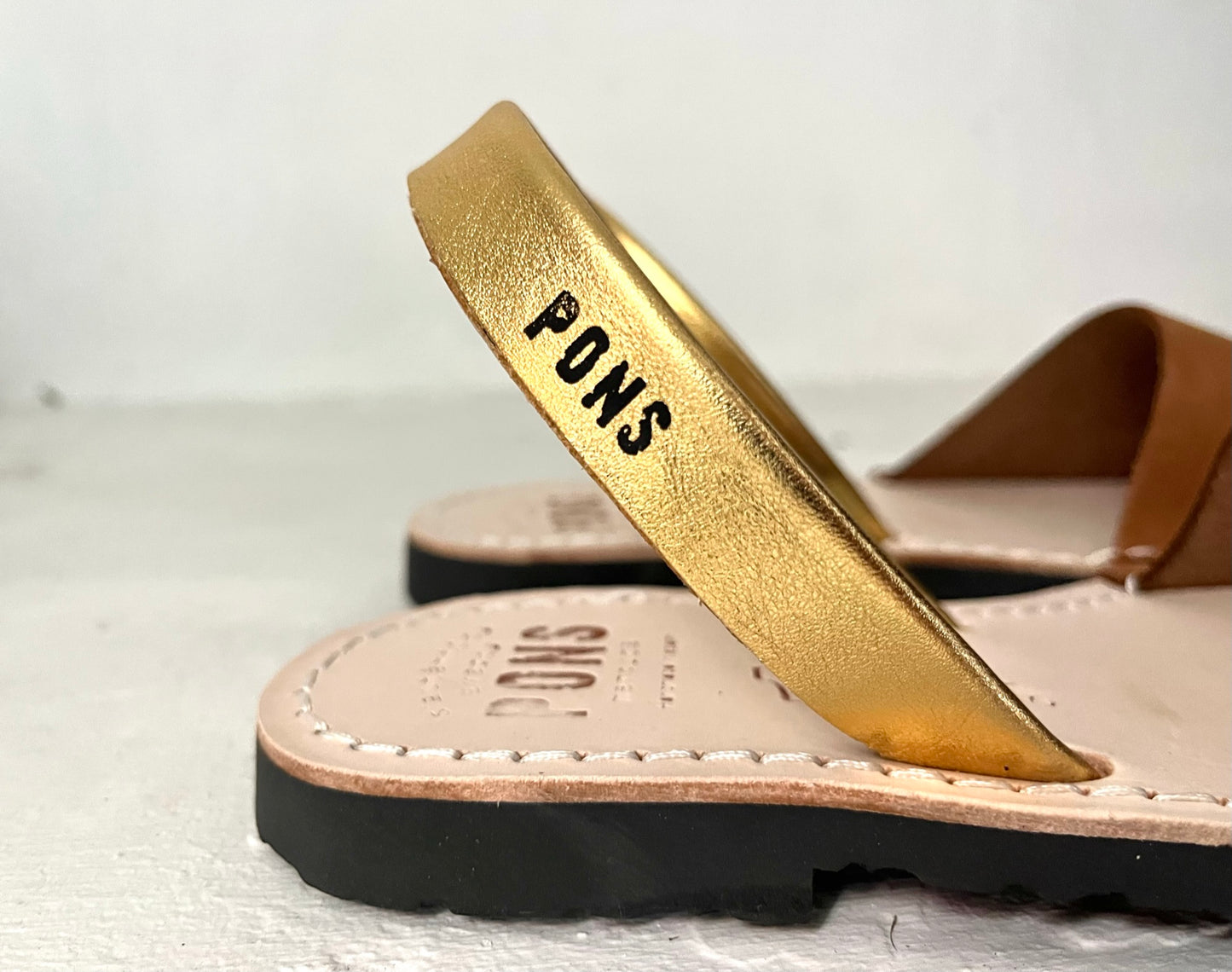 The Classic Camel and Gold
